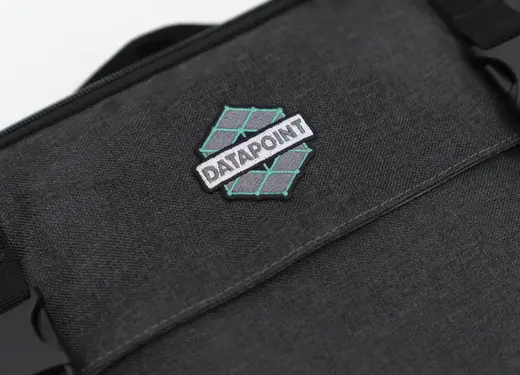 Bolso de parches bordados