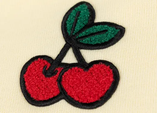 STAHLS-Patches-Chenille-SatinBorder-Cerezas